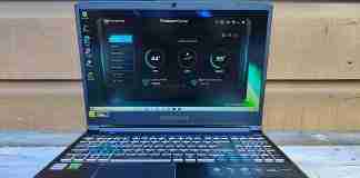 Acer Predator Helios 300 (2021) review 3