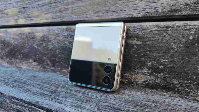 Samsung Galaxy Z Flip3 review 3